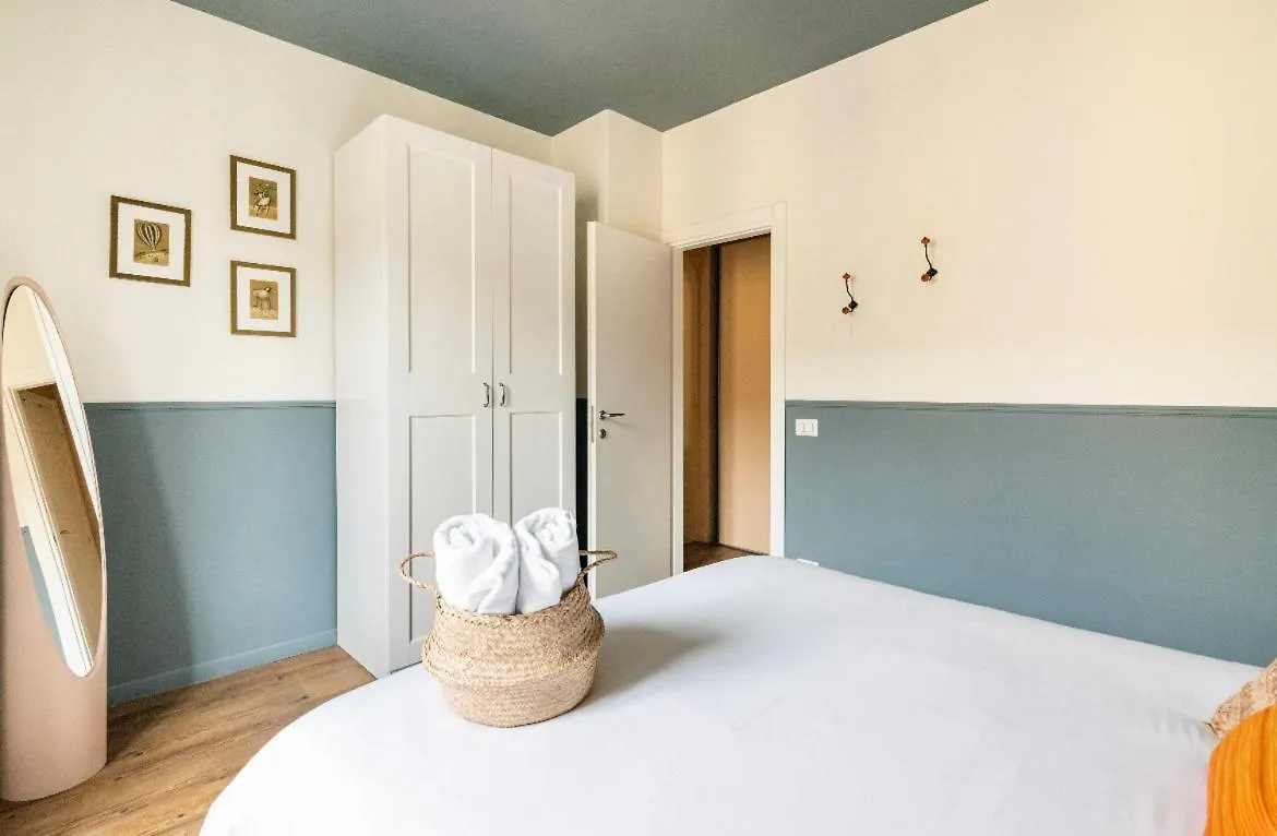 Ripa Apartments Milano - Via Vigevano Navigli 0*, Mailand